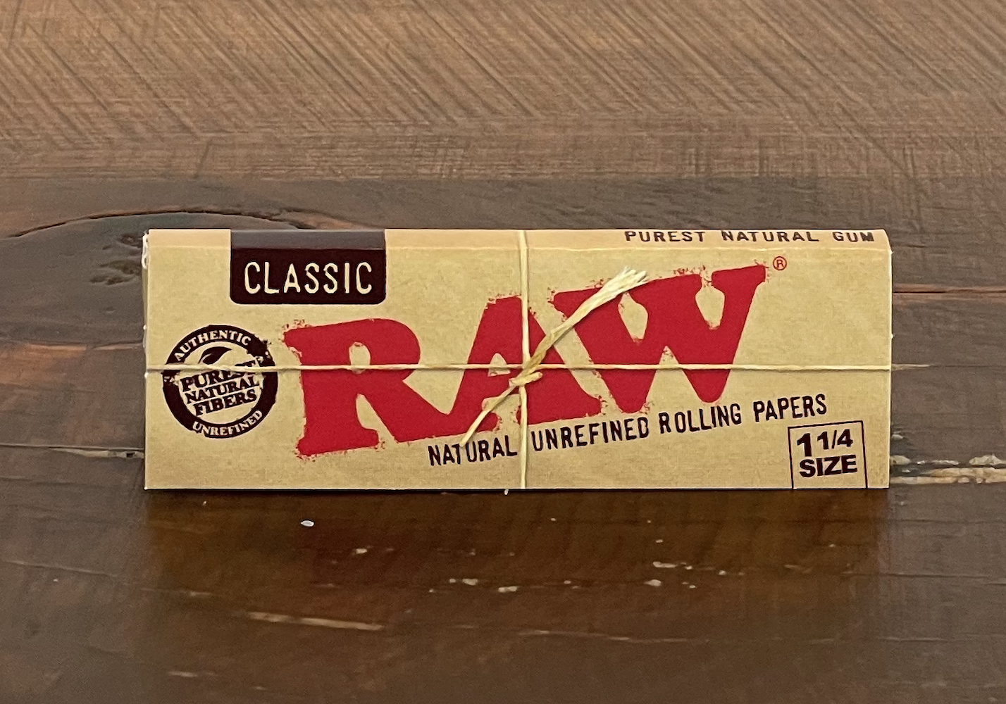 RAW 1 1/4 Classic Unbleached Rolling Papers